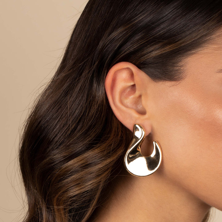  Solid Graduated Curved On The Ear Stud Earring - Adina Eden's Jewels